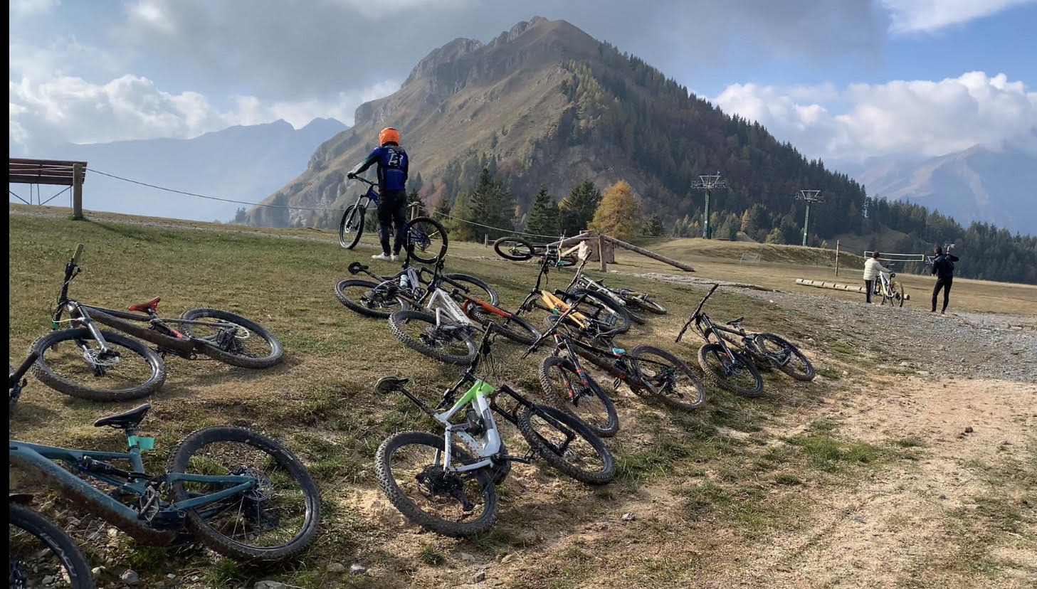 Migliori pompe per Mountain Bike: da pavimento e mini